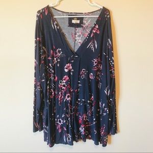 🔥🔥 Blue floral blouse with 3/4 sleeves